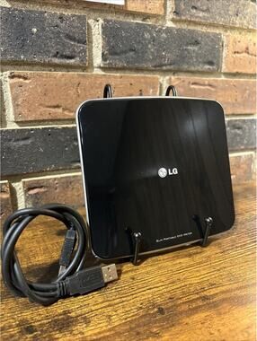 GENUINE LG Slim Portable DVD Writer GP40 PC/Mac (GP40NB40)